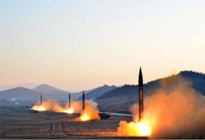 Северна Кореја потврди дека извршила тестирања на балистички ракети