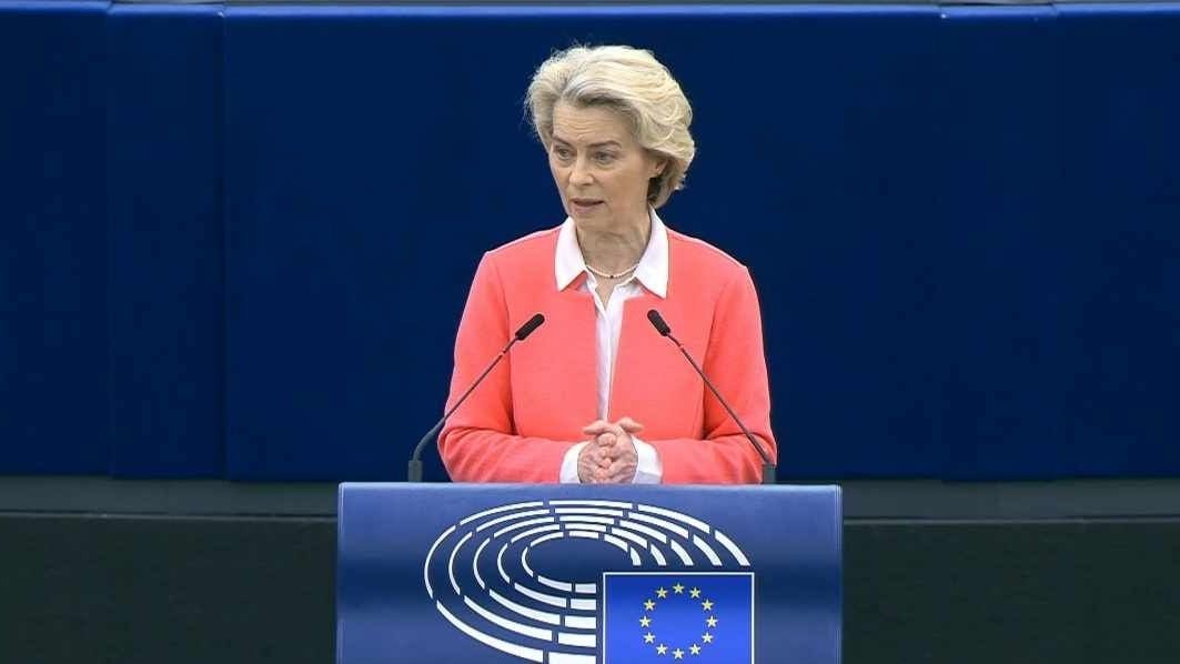 Von der Leyenova odgovarja na kritike glede načrta proračuna EU v višini bilijona evrov