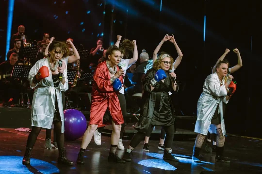 „Глумците пеат“ денеска и утре во МНТ со повеќе од 50 уметници на сцена