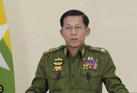 Парламентот на Мјанмар го избра лидерот на хунтата, Мин за претседател