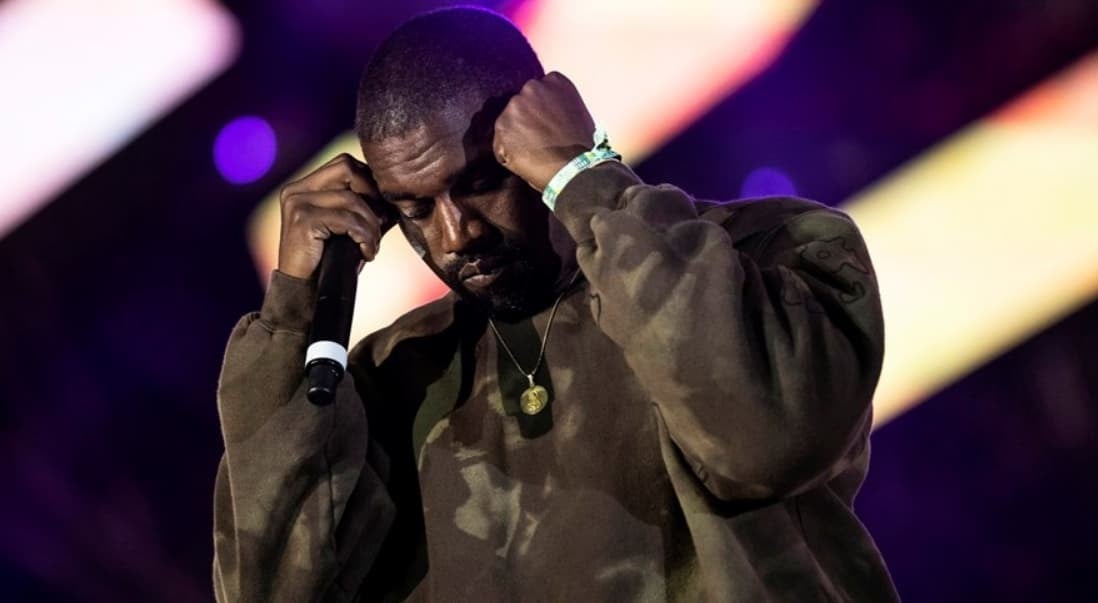 Британија му забрани на Канје Вест влез во земјата