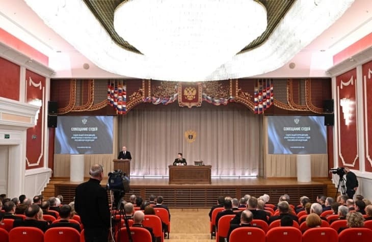 Врховниот суд на Русија одлучува за забраната на групата за човекови права „Меморијал“