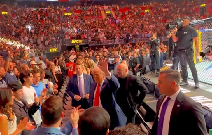 Трамп најави УФЦ борба во Белата куќа за својот 80-ти роденден