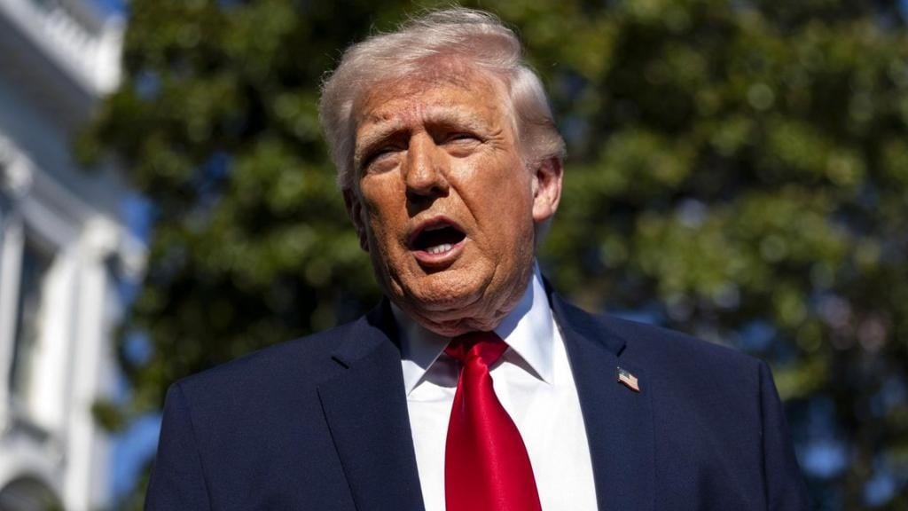 Трамп итно се обрати од Белата куќа: Иран ни се јави, сакаат договор (ВИДЕО)