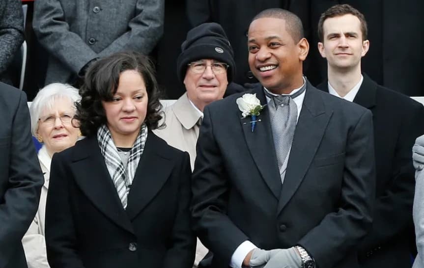 Политичар од Вирџинија си ја убил сопругата па си пресудил, додека децата биле дома