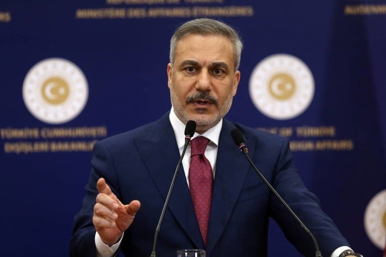 Фидан: Израел ја користи војната за проширување на територијата, тоа мора да запре