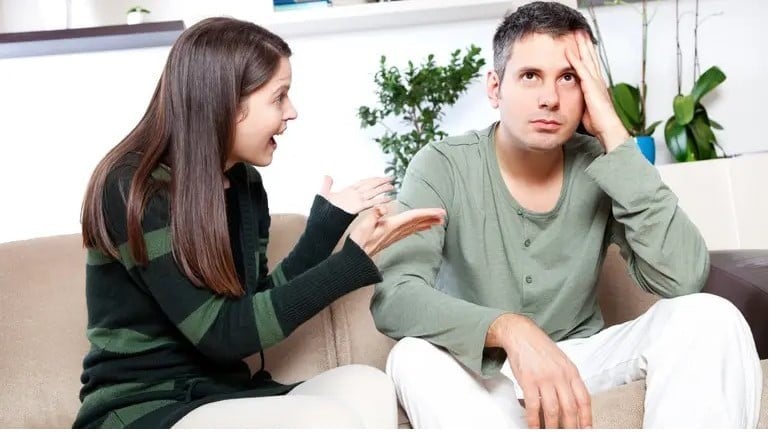 Зошто сè потешко ја одржуваме блискоста во модерните врски?