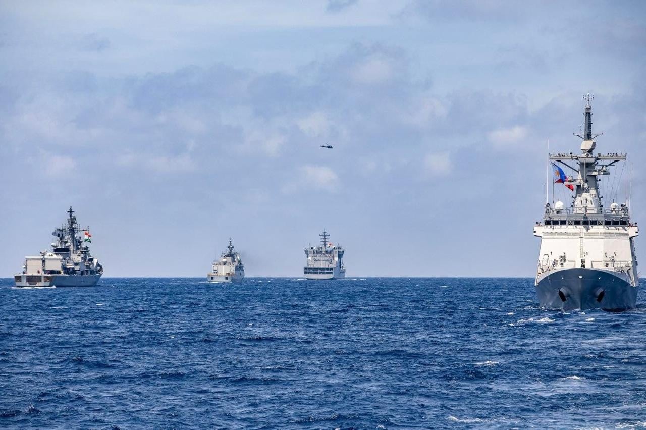 Воена вежба на кинеската армија во близина на филипинскиот остров Лусон