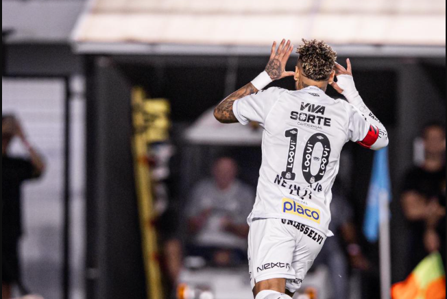 Нејмар ја спука со фановите на Сантос!(ВИДЕО)