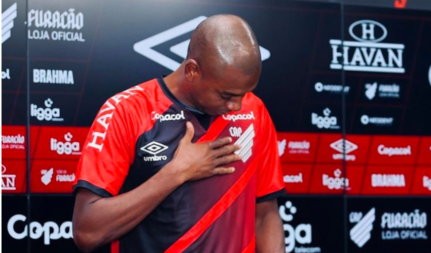 Легендата на Сити ја заврши кариерата: Ништо не ме мотивира повеќе во фудбалот