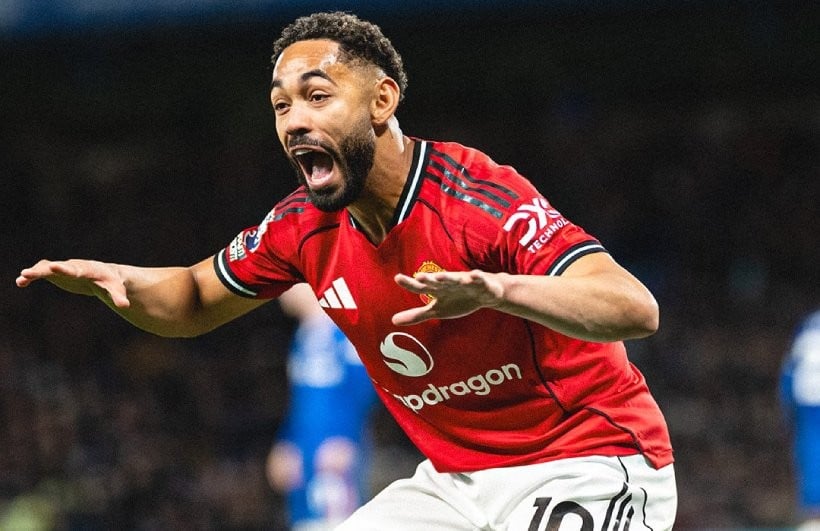 Челзи повторно поразен, Куња му донесе три бода на Манчестер Ј.