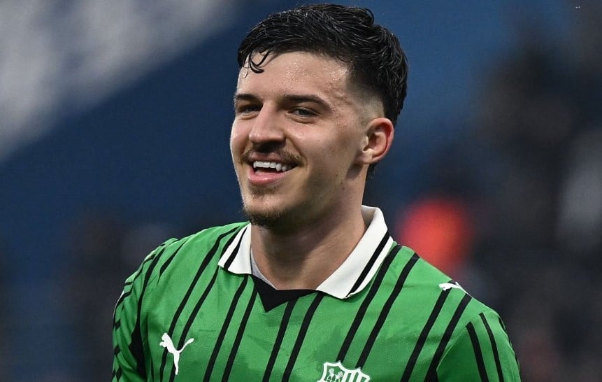 Босанскиот репрезентативец Мухаремовиќ се договорил со Интер