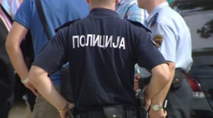 Исчезна 13-годишно девојче