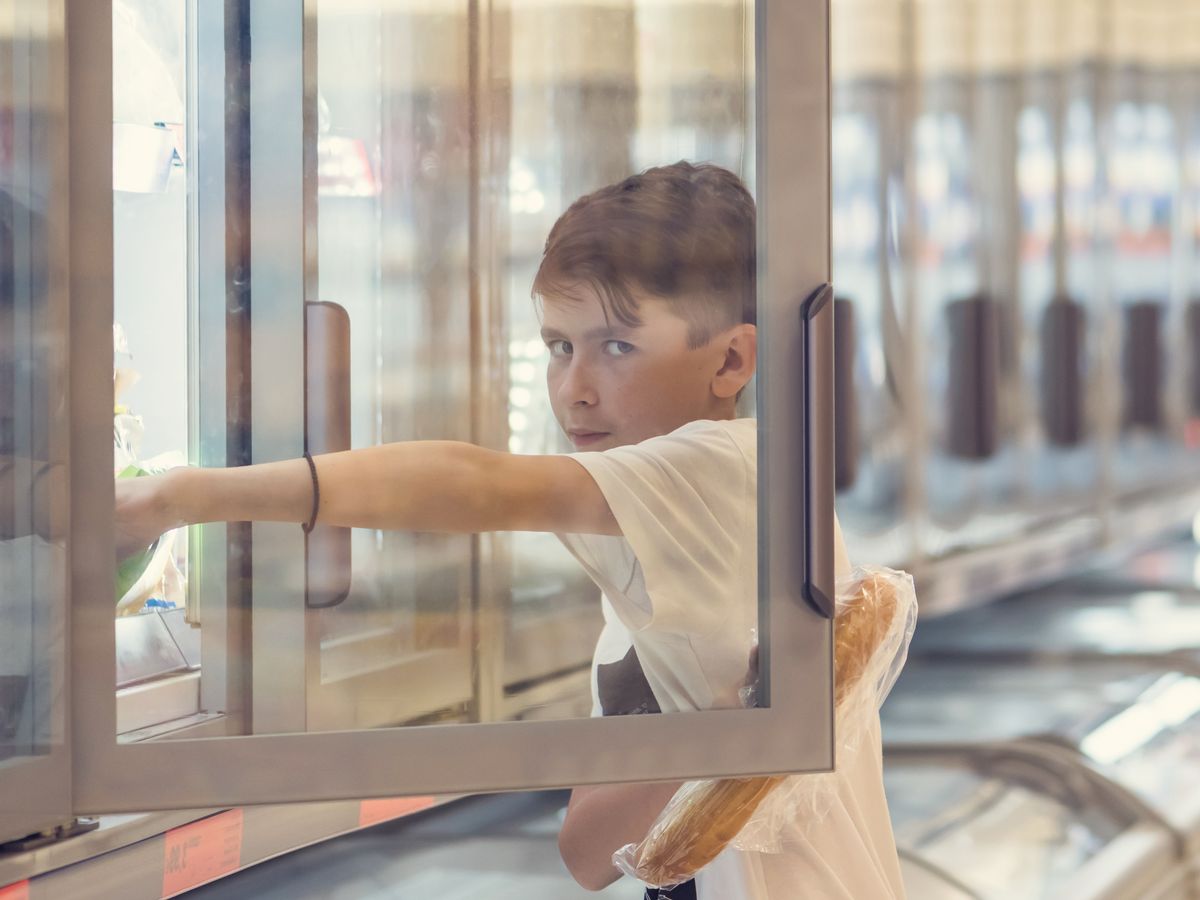 АЛАРМ ВО ЗАГРЕБ: Детските кражби скокнале за 120 отсто! - Вечер