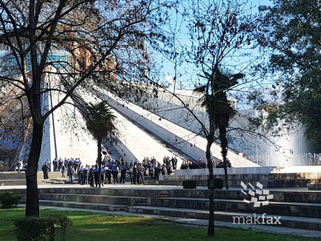 тирана-полиција-800x600