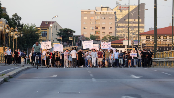 783512-utre-novi-protesti-protiv-pokachuvane-na-strujata