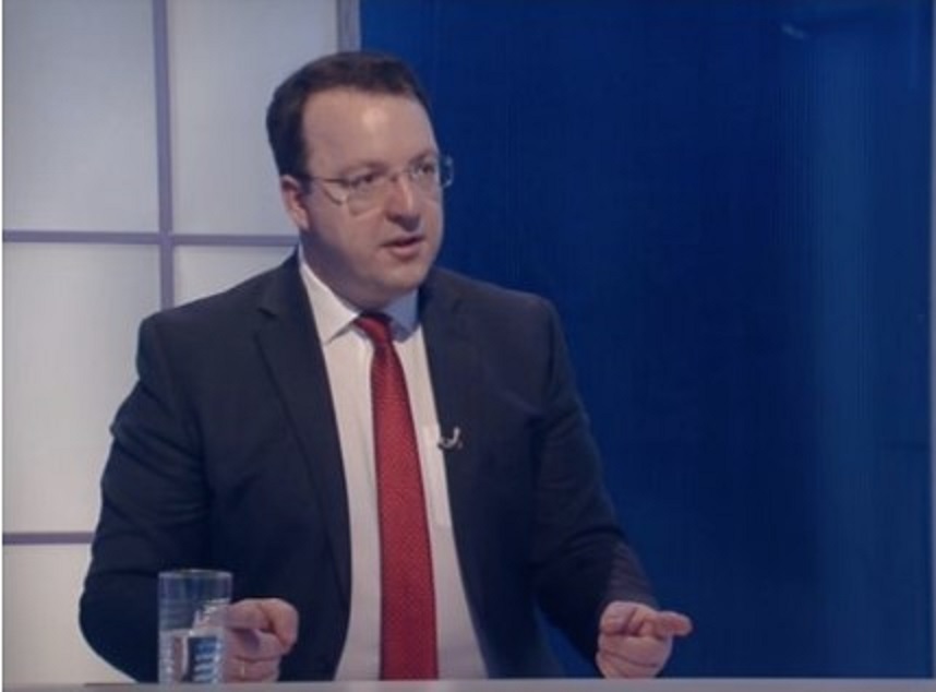 793140-nikoloski-celiot-sluchaj-okolu-shik-jelak-mirisa-na-korupcija