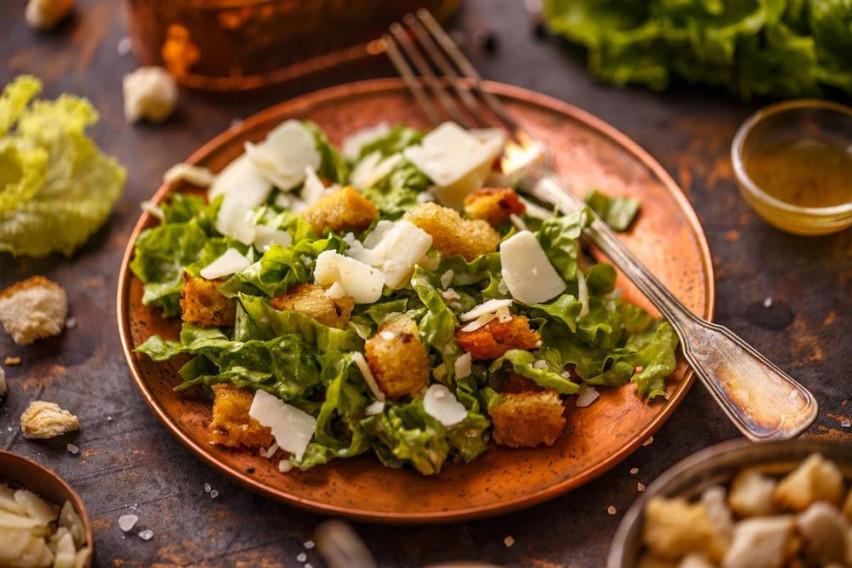 793224-salata-so-koja-se-slabee-2-kilogrami-za-2-dena