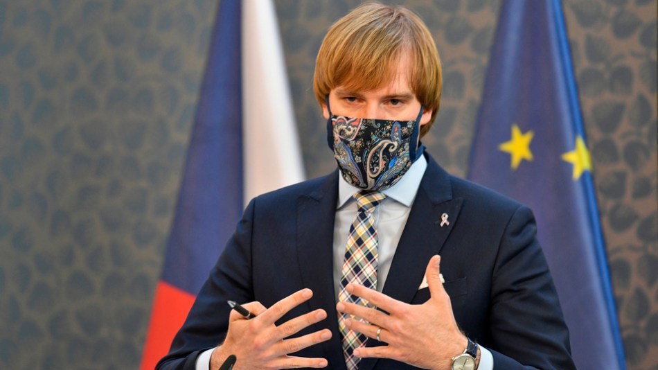 adam-vojtech-czech-health-minister-mask-13265681-1593441117282