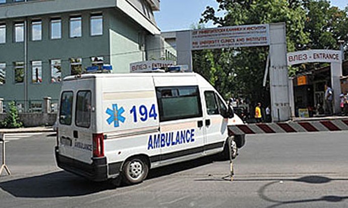 801169-na-klinika-donesen-teshko-povreden-gradezhen-rabotnik