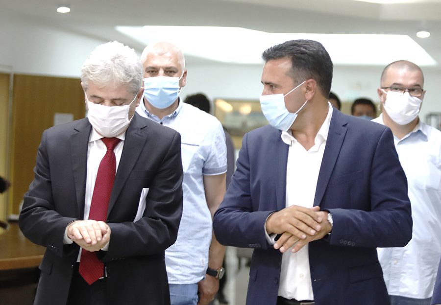 801269-sdsm-i-dui-se-nategaat-za-jp-drzhavni-patishta-i-milijardata-od-eu-za-infrastruktura
