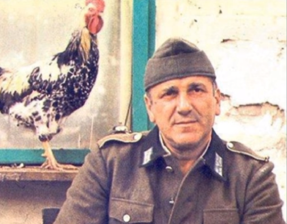 804319-se-prostivme-preku-telefon-sinot-na-bata-zhivojinovik-so-solzi-za-posledniot-povik