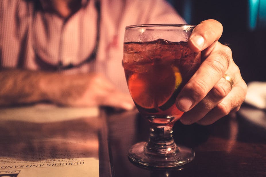 alkohol-bar-kafana
