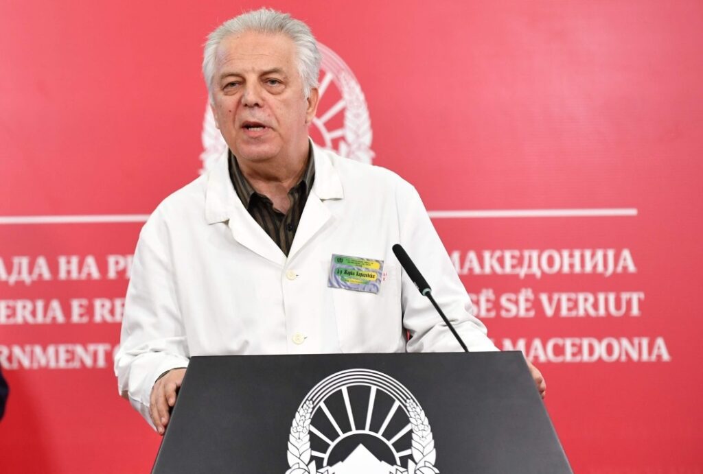 818694-karadovski-preporachuva-da-sllavite-so-luge-koi-gi-pochituvale-merkite