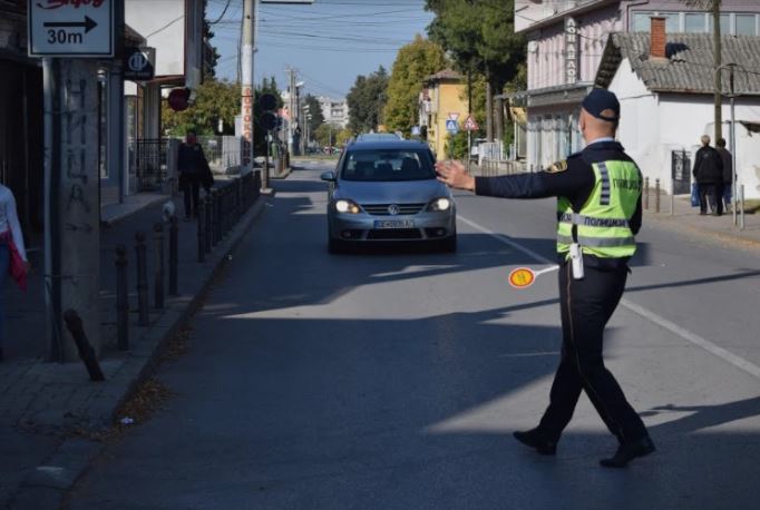 Во Скопје санкционирани 135 возачи, 57 за брзо возење - Вечер